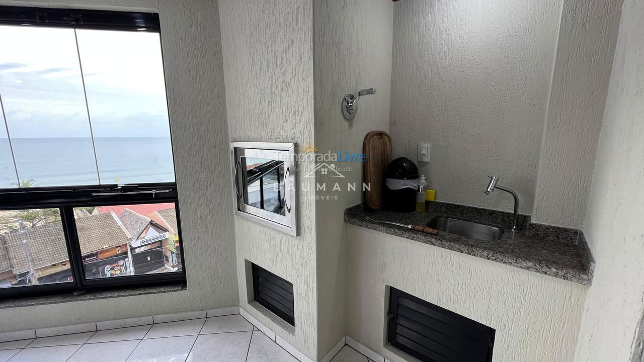Apartamento para aluguel de temporada em Bombinhas (Praia de Bombas)