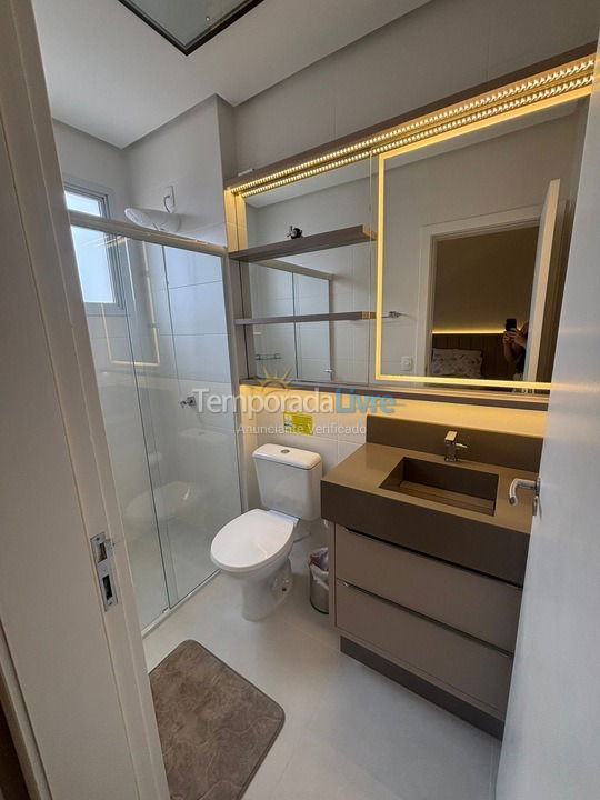 Apartment for vacation rental in Governador Celso Ramos (Praia de Palmas)
