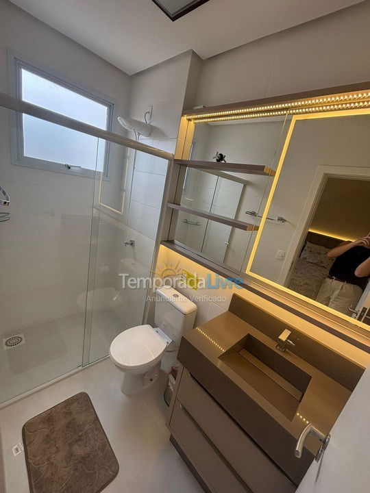 Apartment for vacation rental in Governador Celso Ramos (Praia de Palmas)