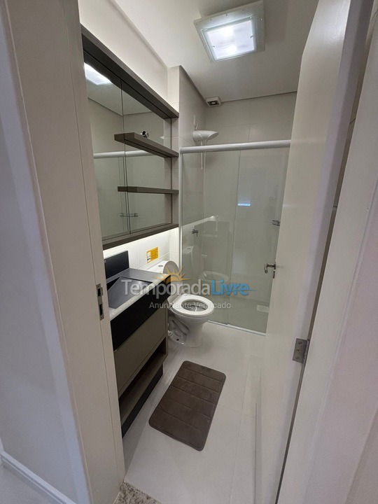 Apartment for vacation rental in Governador Celso Ramos (Praia de Palmas)