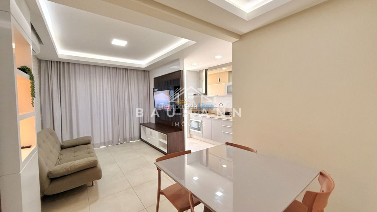 Apartamento para aluguel de temporada em Bombinhas (Praia de Bombinhas)
