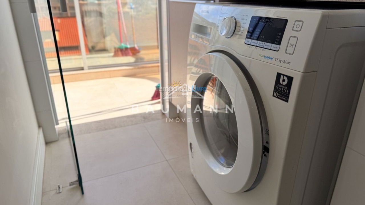 Apartamento para aluguel de temporada em Bombinhas (Praia de Bombinhas)