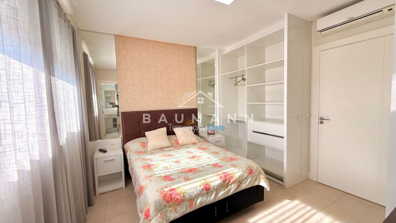 Apartamento para aluguel de temporada em Bombinhas (Praia de Bombinhas)