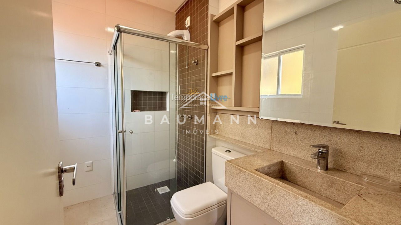 Apartamento para aluguel de temporada em Bombinhas (Praia de Bombinhas)