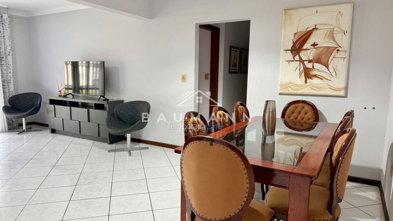 Apartamento para aluguel de temporada em Bombinhas (Praia de Bombas)