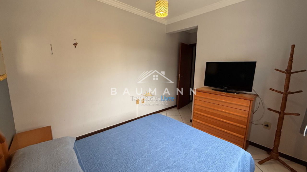 Apartamento para aluguel de temporada em Bombinhas (Praia de Bombas)