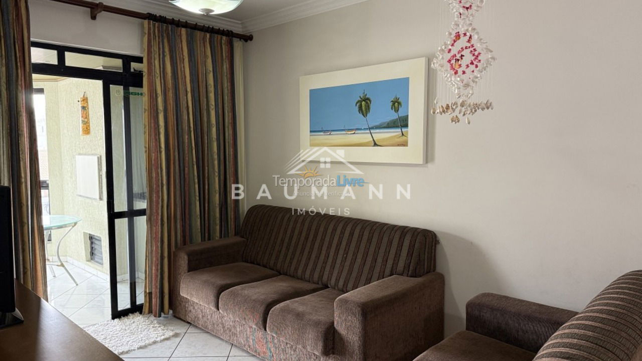 Apartamento para aluguel de temporada em Bombinhas (Praia de Bombas)