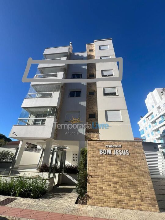 Apartment for vacation rental in Governador Celso Ramos (Praia de Palmas)