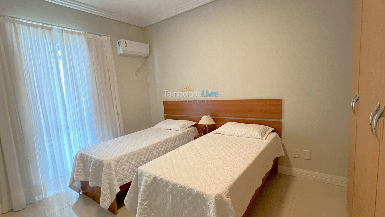 Apartamento para alquiler de vacaciones em Itapema (Centro)