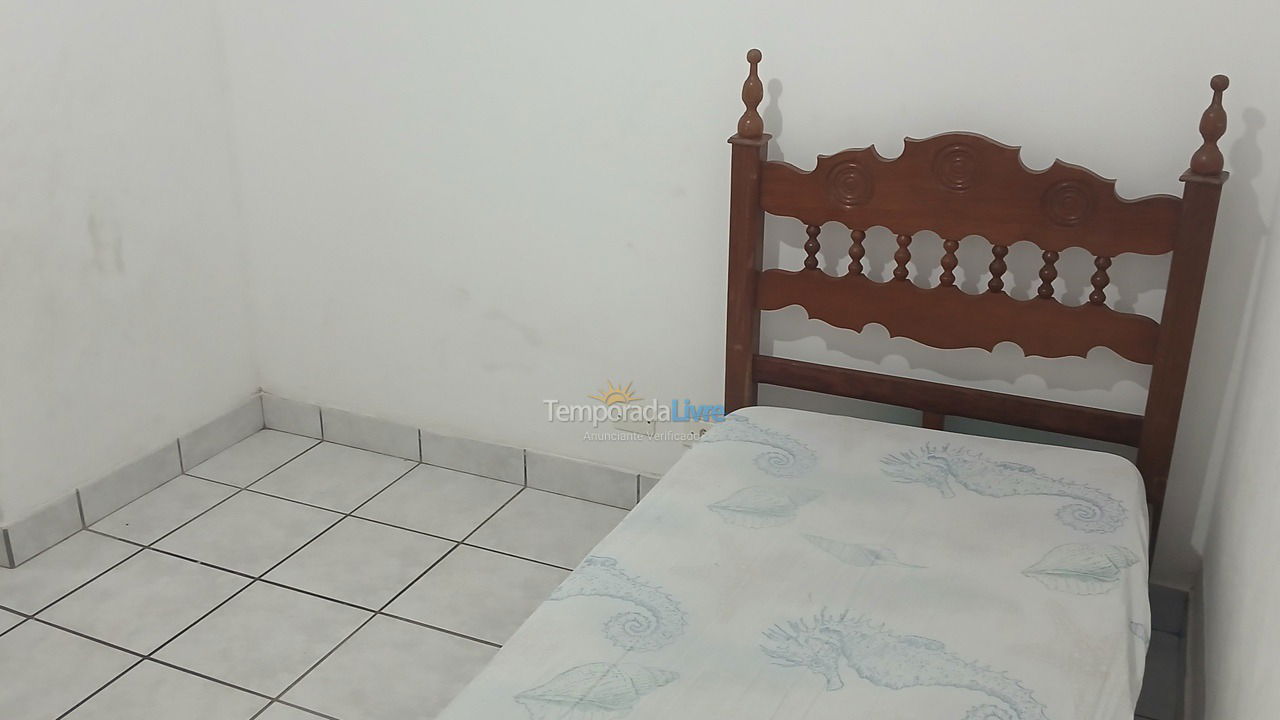 Casa para aluguel de temporada em Mongaguá (Vila Atlântica)