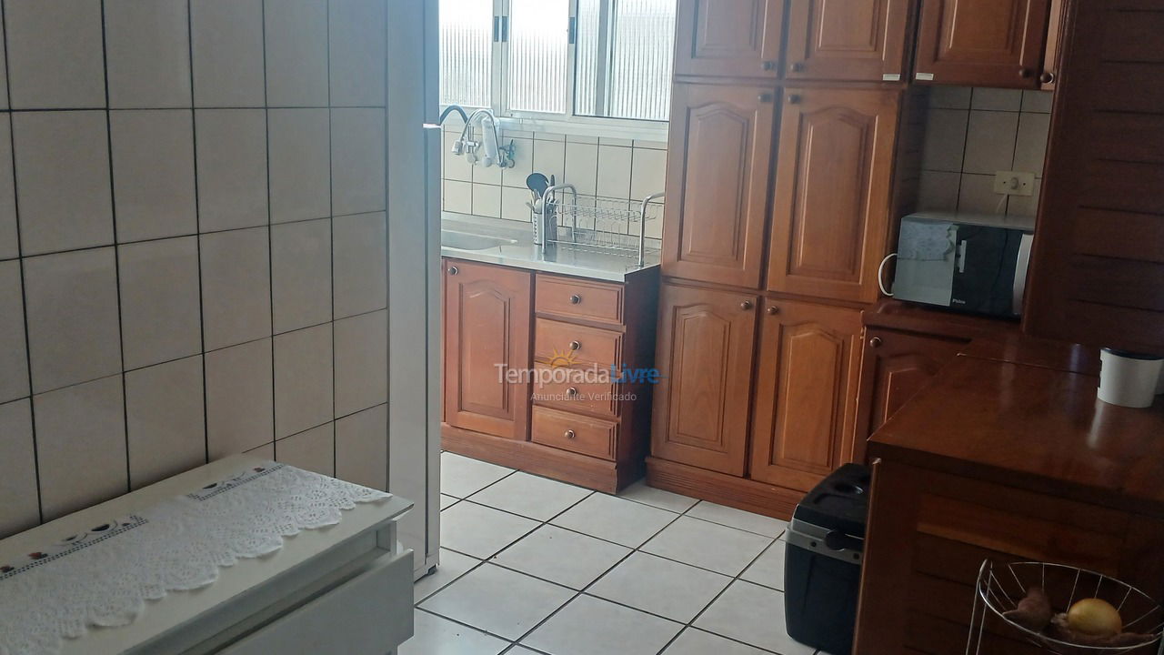 Casa para aluguel de temporada em Mongaguá (Vila Atlântica)