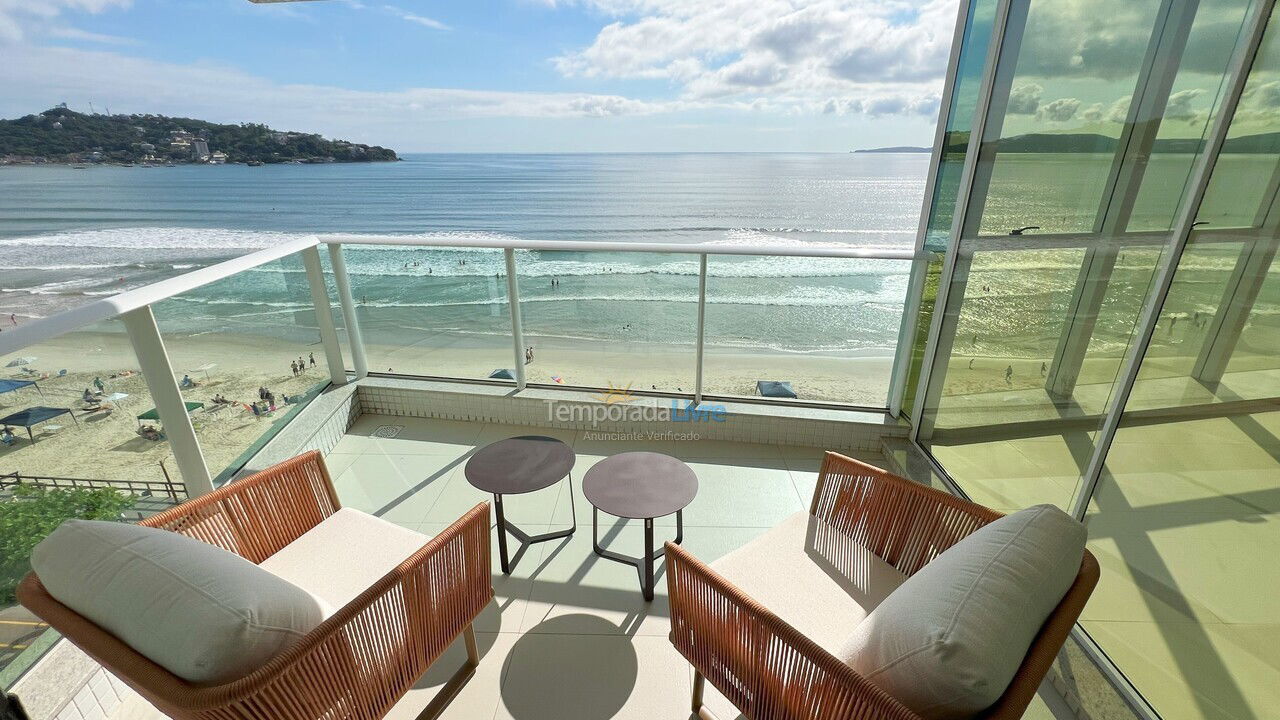 Apartment for vacation rental in Itapema (Centro)