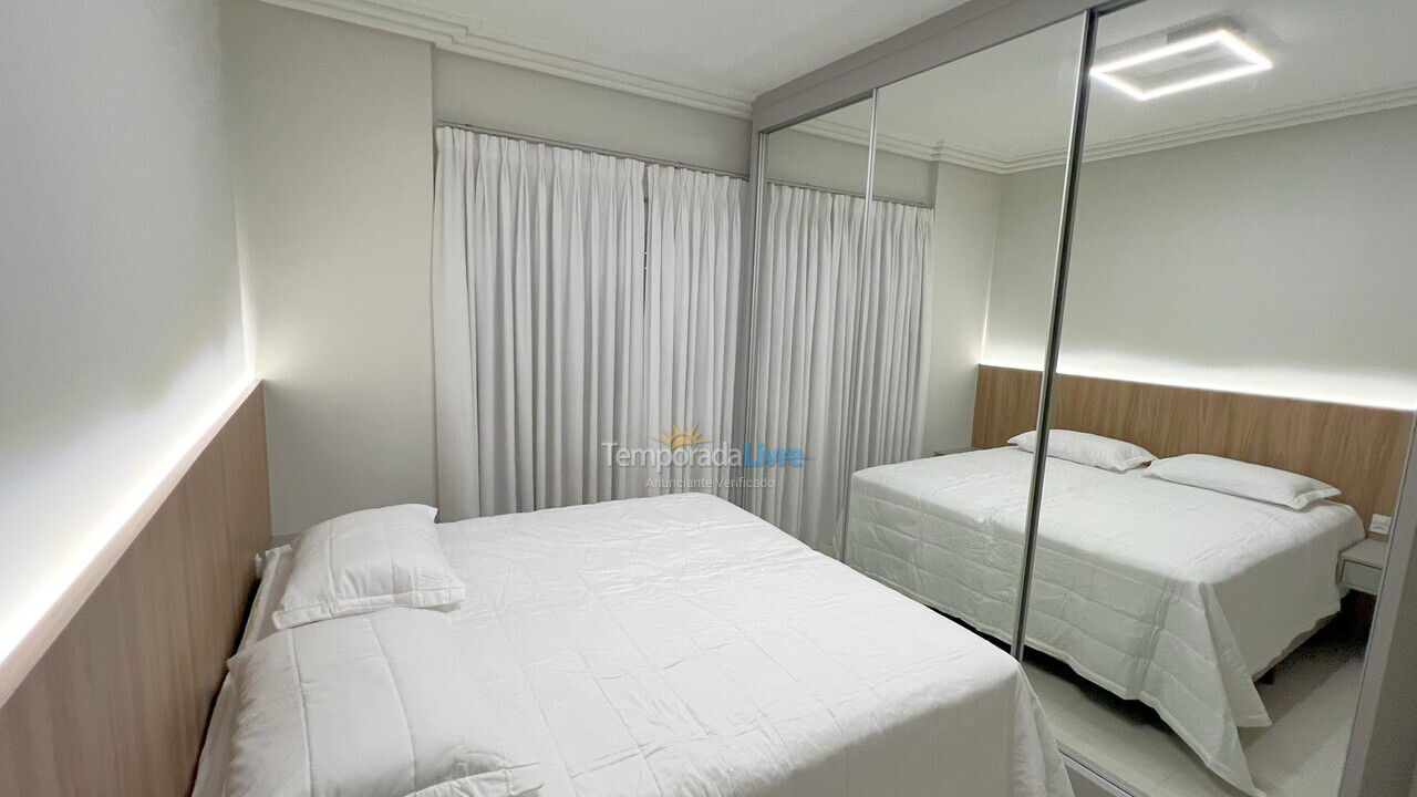 Apartment for vacation rental in Itapema (Centro)