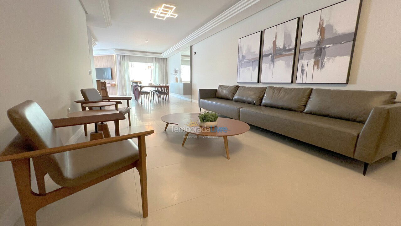 Apartment for vacation rental in Itapema (Centro)