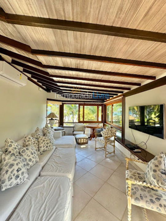 House for vacation rental in São Sebastião (Praia da Baleia)