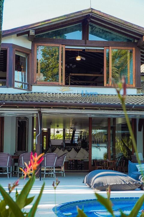 House for vacation rental in São Sebastião (Praia da Baleia)
