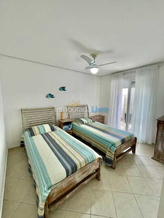 Casa para aluguel de temporada em São Sebastião (Praia da Baleia)