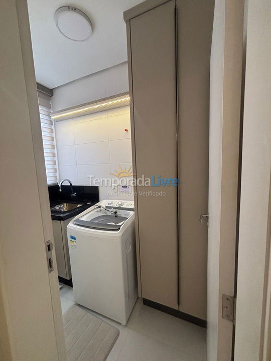 Apartment for vacation rental in Governador Celso Ramos (Praia de Palmas)