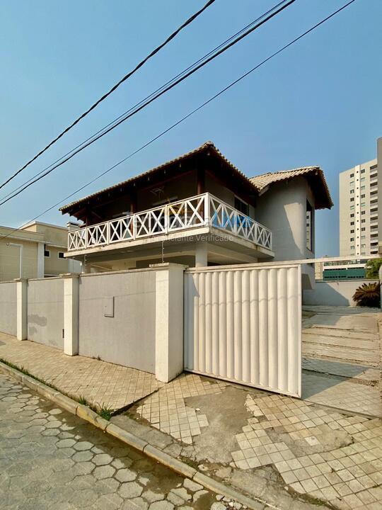 House for vacation rental in Itapema (Centro)