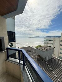 Apartamento para alugar em Itapema - Meia Praia