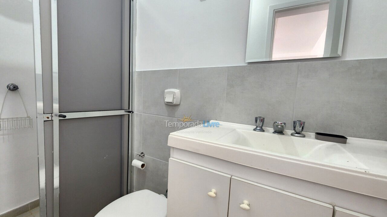 Apartamento para alquiler de vacaciones em Guarujá (Pitangueiras)