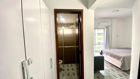 APARTAMENTO VARANDA COM VISTA PARA O MAR