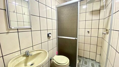 APARTAMENTO VARANDA COM VISTA PARA O MAR