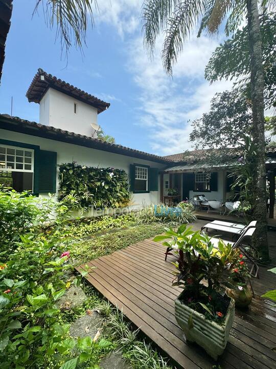 Casa para aluguel de temporada em São Sebastião (Praia da Baleia)