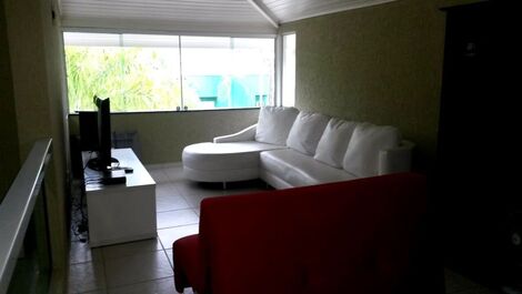 Casa em condomínio fechado na praia da Baleia CA0095