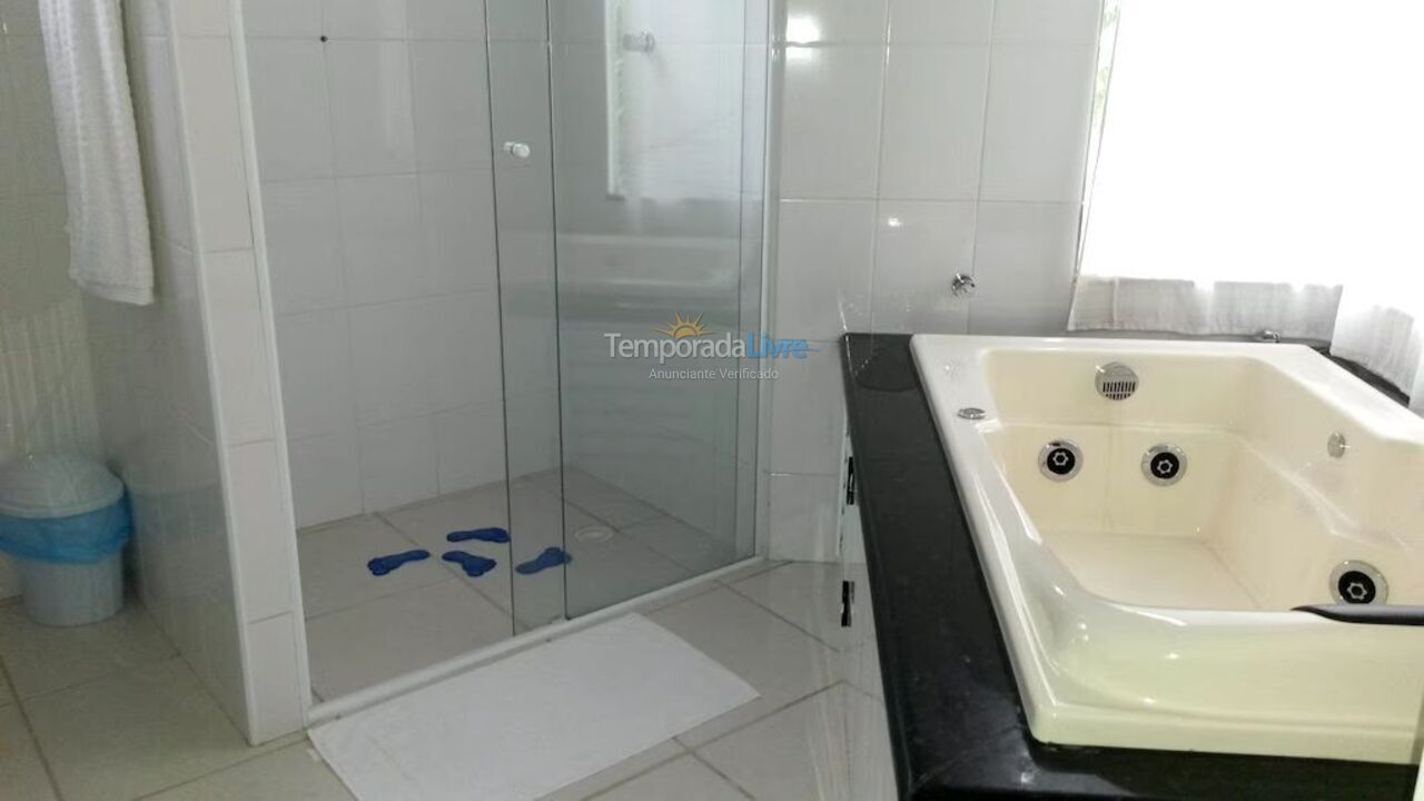 Casa para aluguel de temporada em São Sebastião (Praia da Baleia)