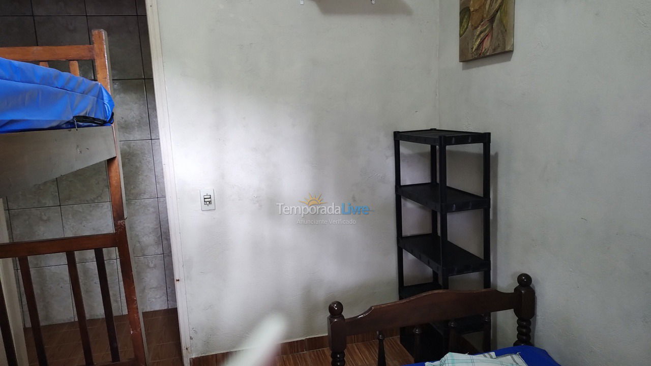 Casa para aluguel de temporada em Ubatuba (Praia do Lázaro)
