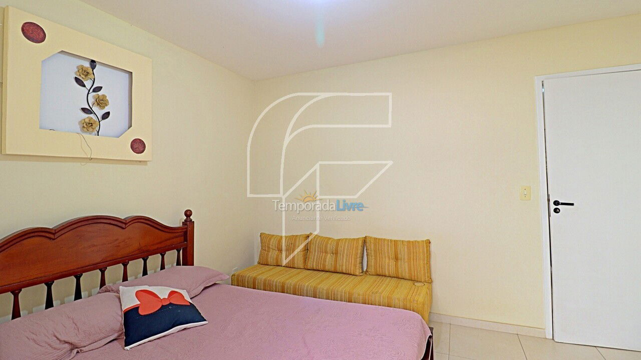 Apartment for vacation rental in Guarapari (Praia do Morro)