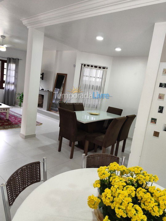 House for vacation rental in Florianopolis (Jurerê Internacional)