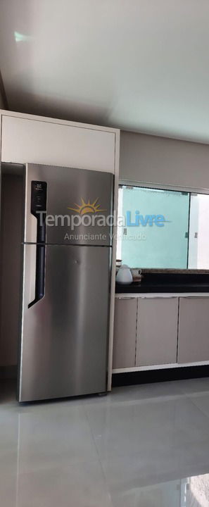 Casa para aluguel de temporada em Bombinhas (Canto Grande)