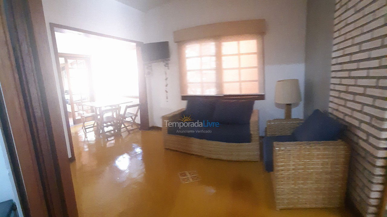 Casa para aluguel de temporada em Ilhabela (Reino)