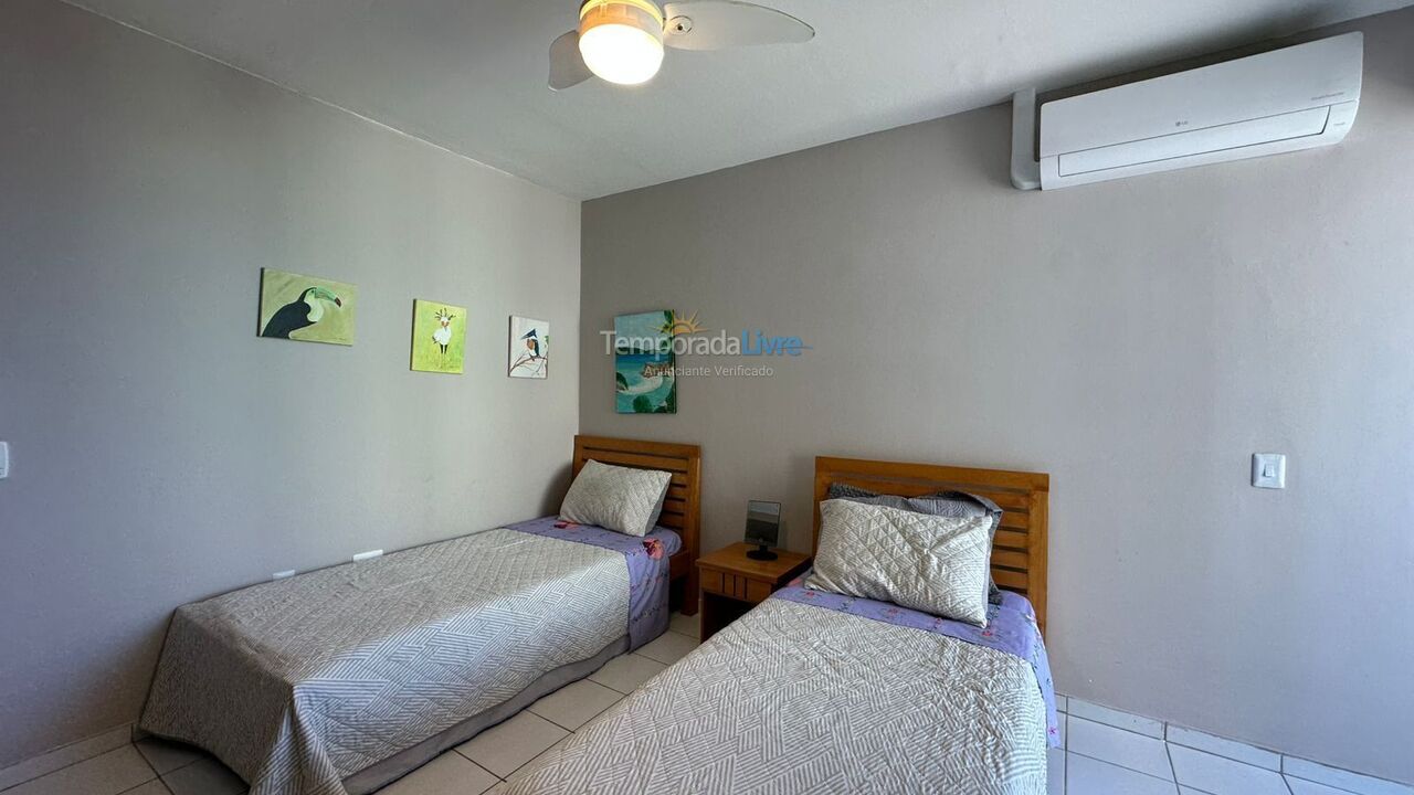 Apartamento para aluguel de temporada em Guarapari (Praia do Morro)