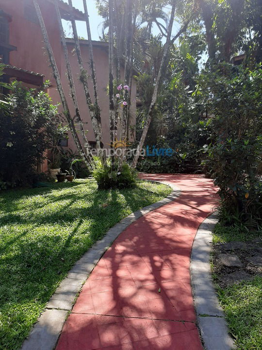 Casa para aluguel de temporada em Ilhabela (Reino)