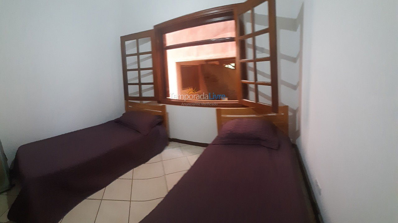 Casa para aluguel de temporada em Ilhabela (Reino)