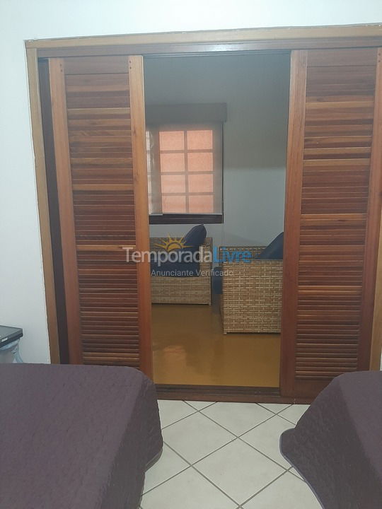Casa para aluguel de temporada em Ilhabela (Reino)