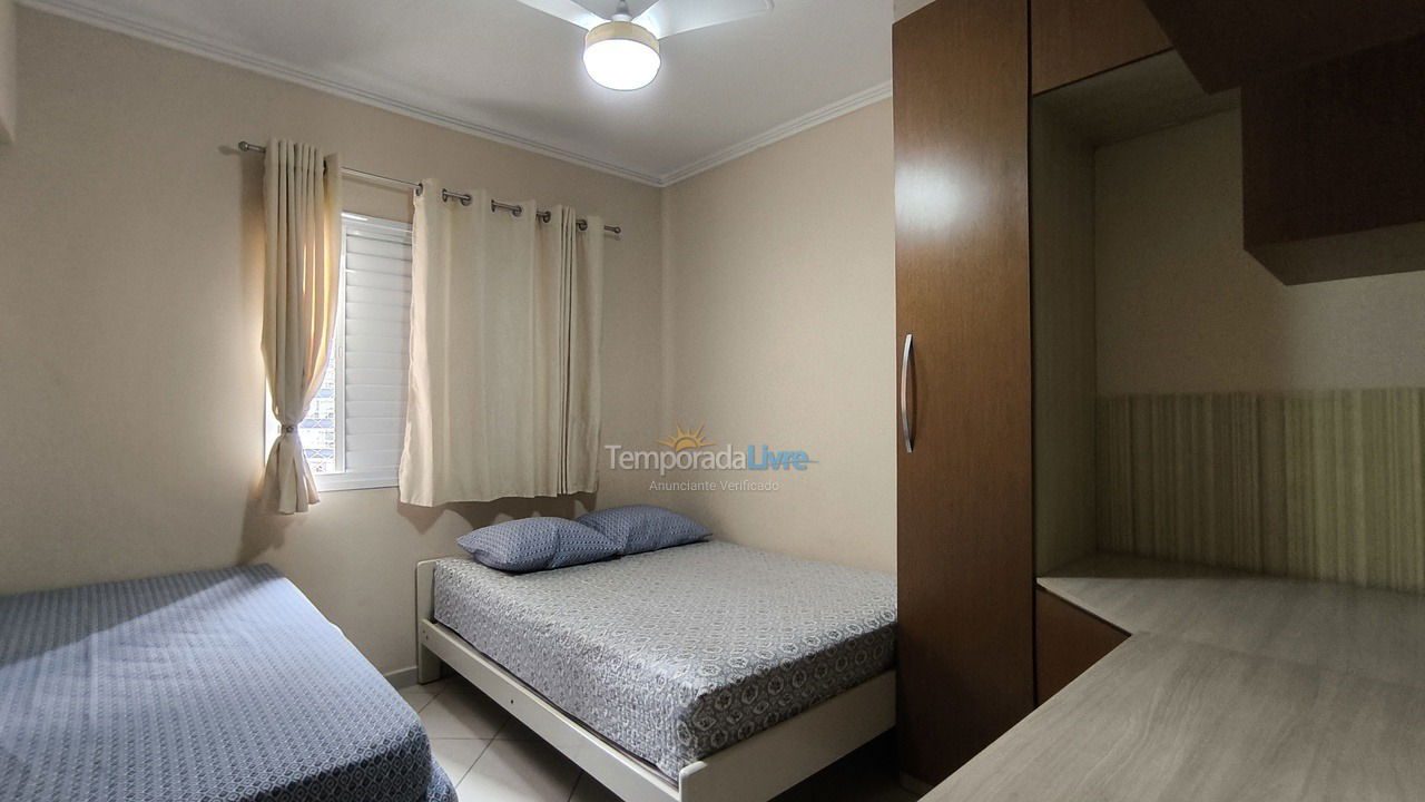 Apartment for vacation rental in Praia Grande (Guilhermina)