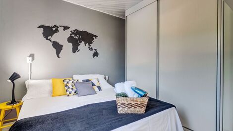 Comfortable retreat 15 minutes from Barra da Lagoa beach