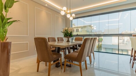3 bedroom apartment, 2 demi-suites with swimming pool