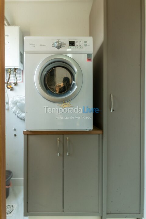 Apartment for vacation rental in Bombinhas (Praia de Bombas)