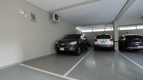 3 bedroom apartment, 2 demi-suites with swimming pool