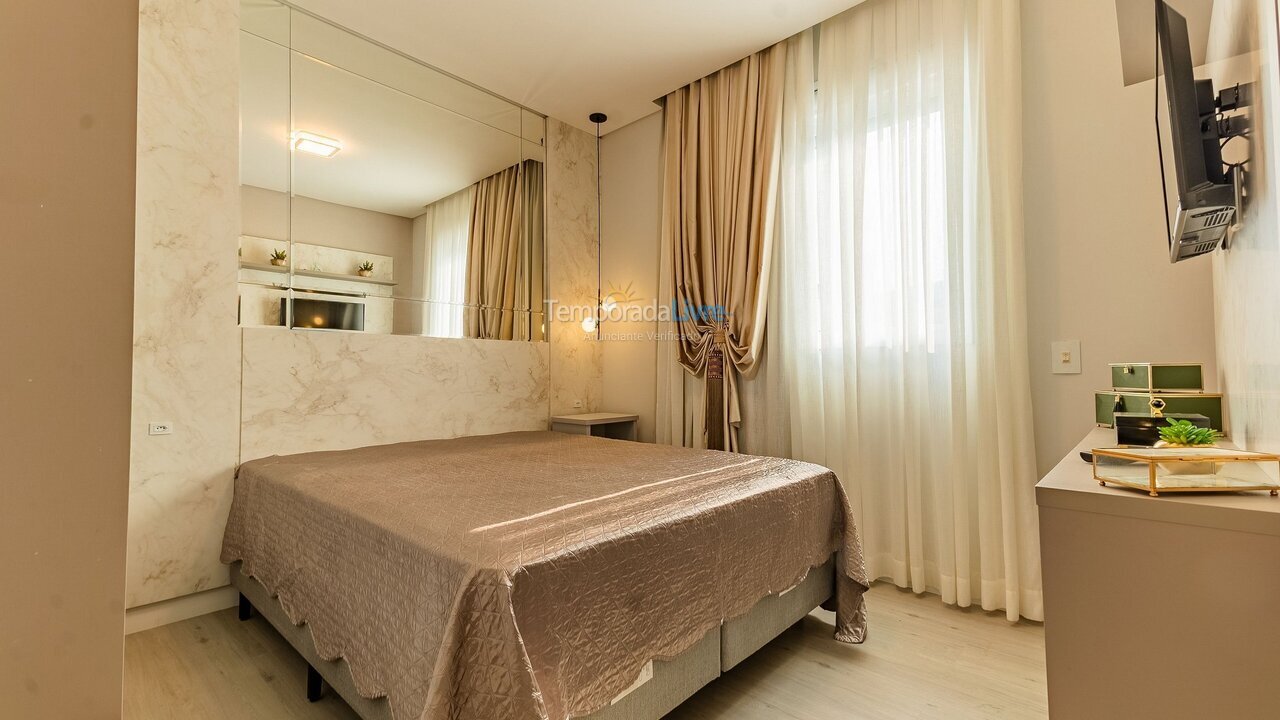 Apartment for vacation rental in Bombinhas (Praia de Bombas)