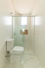 3 bedroom apartment, 2 demi-suites with swimming pool
