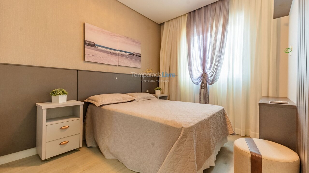 Apartment for vacation rental in Bombinhas (Praia de Bombas)