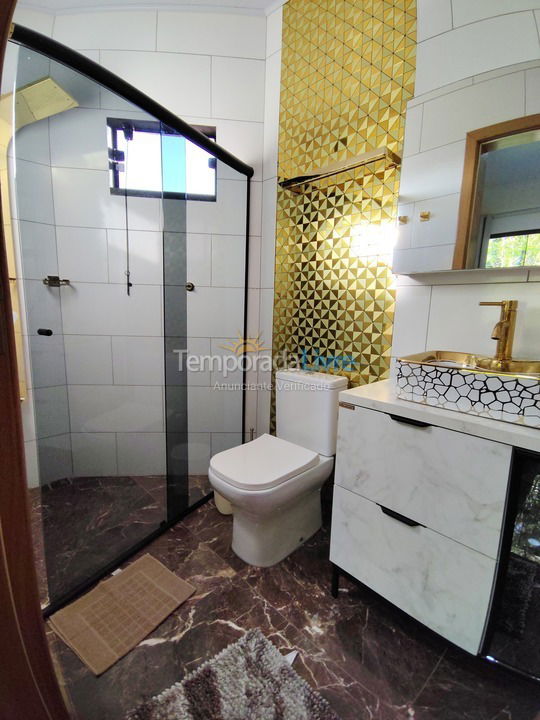 Casa para aluguel de temporada em Penha (Praia São Miguel)