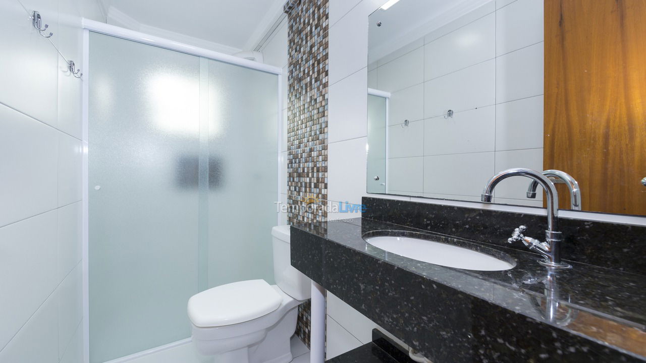 Apartamento para aluguel de temporada em Bombinhas (Canto Grande)
