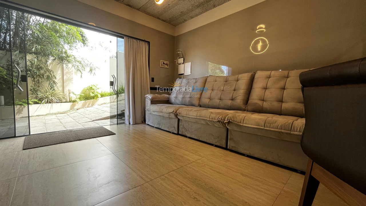 Casa para aluguel de temporada em Penha (Praia São Miguel)